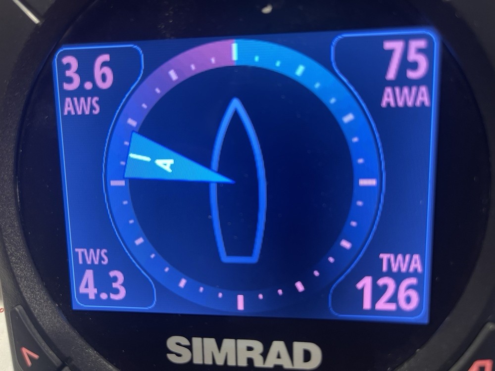 Simrad IS40 NMEA2000 Instrument Data Display 10565976