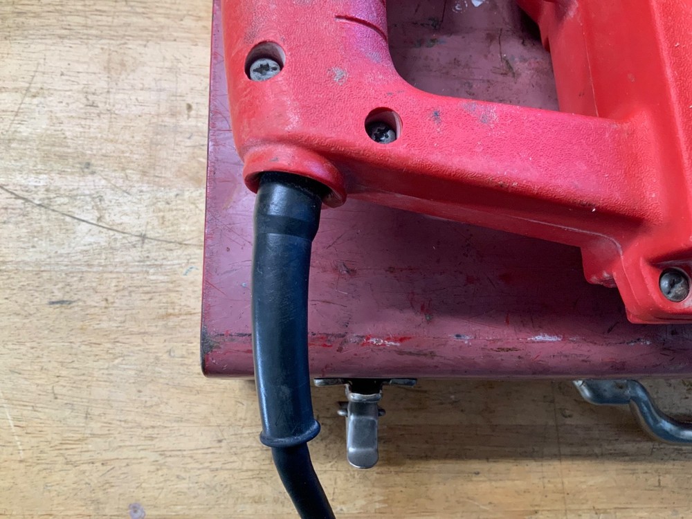 Milwaukee Hawk 1" Rotary Hammer Drill