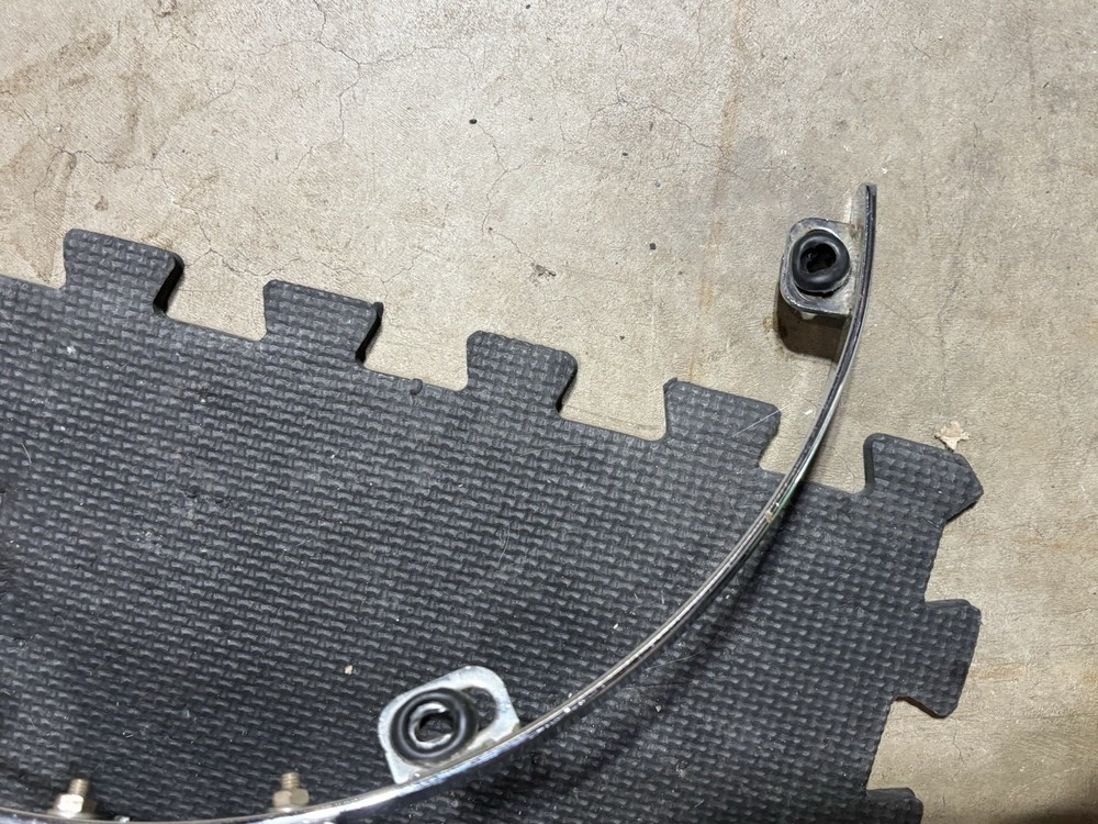 12" 6 Lug Chrome Drum Support System Rim Mount with Universal Plate Unbranded