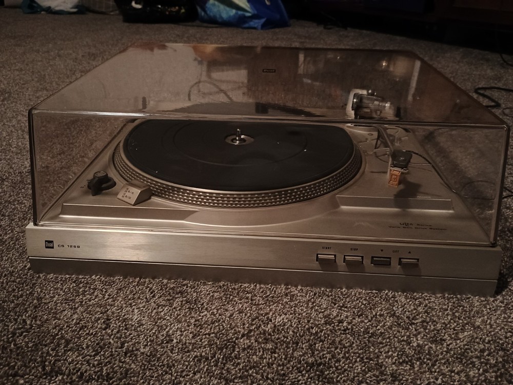 Vintage Dual CS 1268 turntable - tested and working with issues - READ