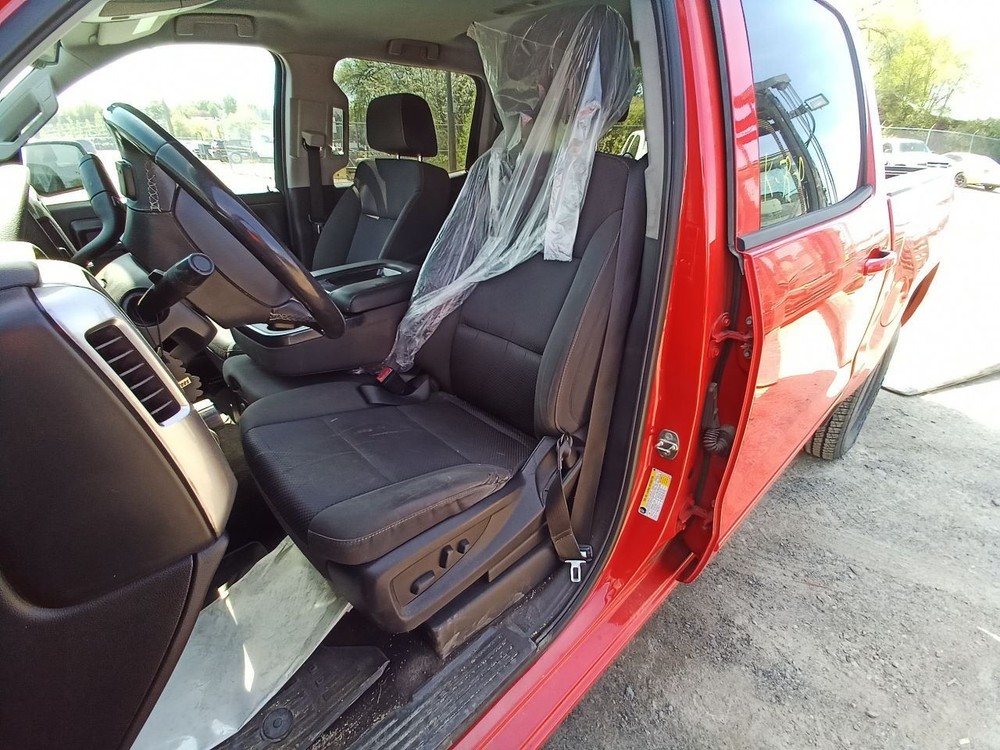 SILVRDO15 2018 Glove Box 11976482
