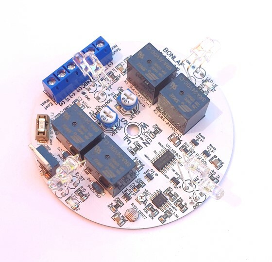 MK III 24VDC 10A Dual Axis Solar Panel Sun Tracking Analog Controller Board DIY