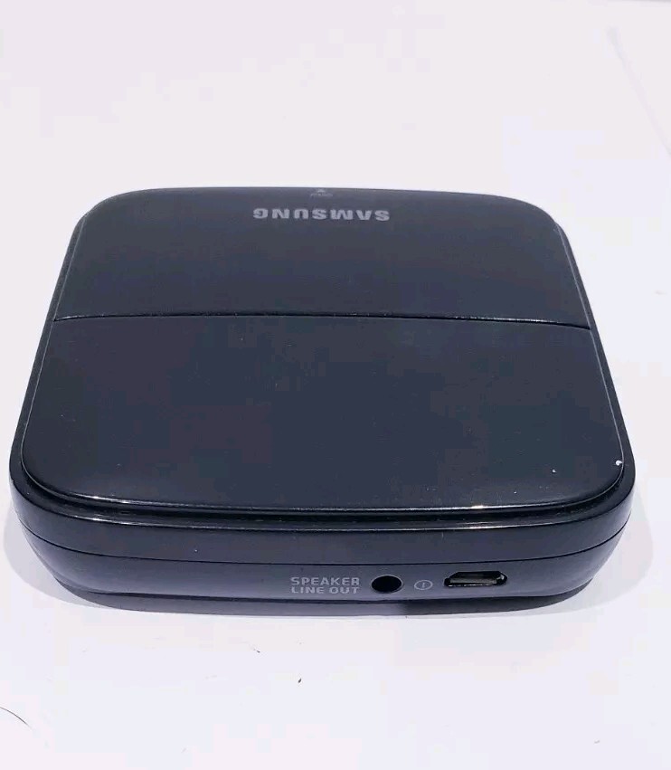 Samsung Universal Multimedia Desktop Dock Station EDD-D200BE - Black