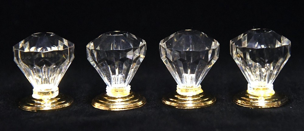 4 NEW UNUSED FACETED  LUCITE DRAWER PULLS KNOBS