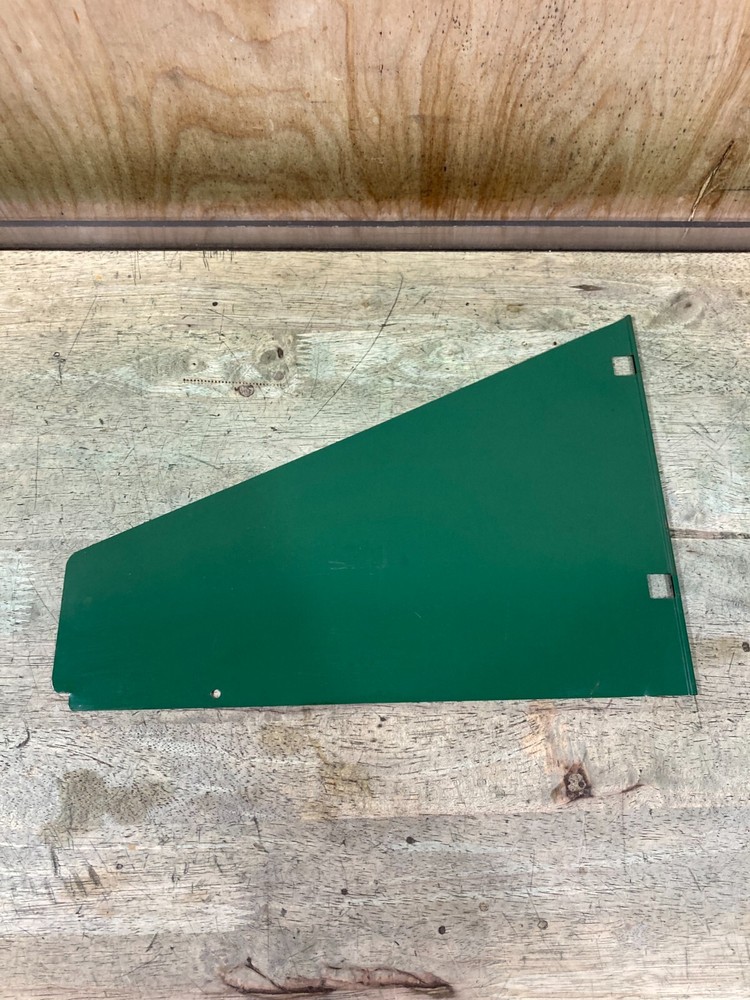 Coleman 413E - Windscreen - Bent on the bottom