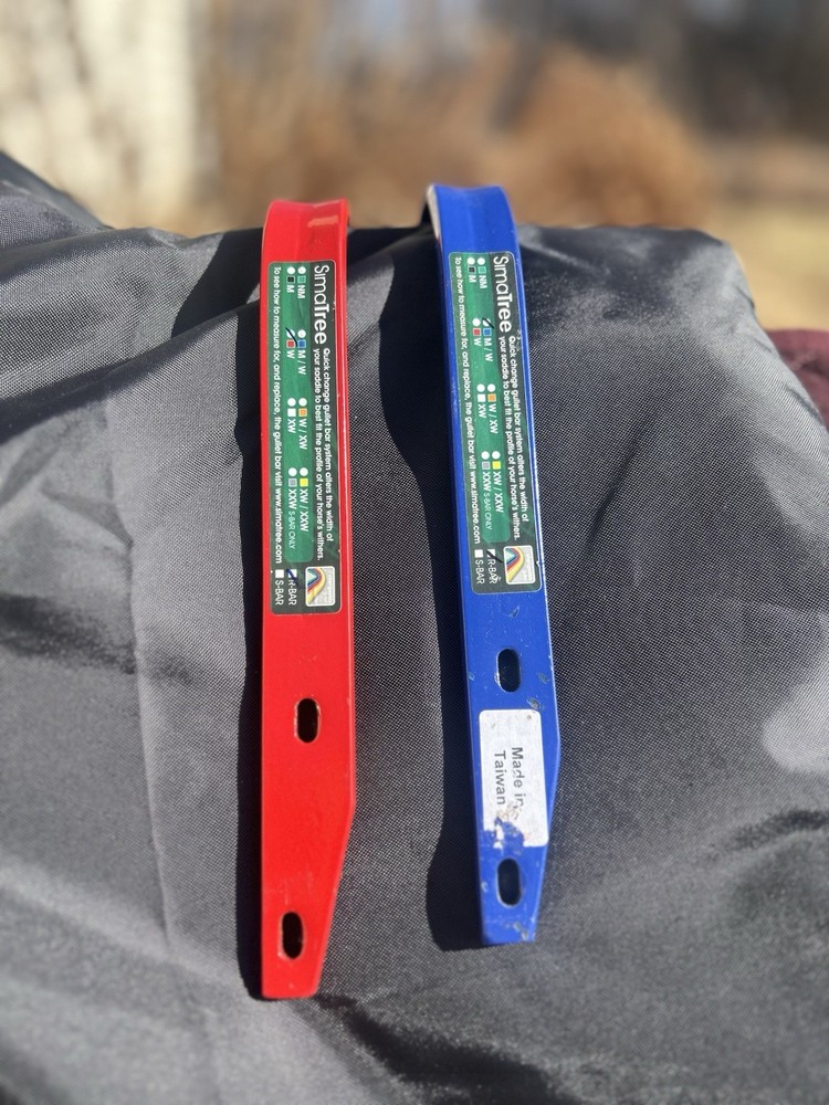 17.5” Kent & Masters General Purpose Saddle – Adjustable Gullet