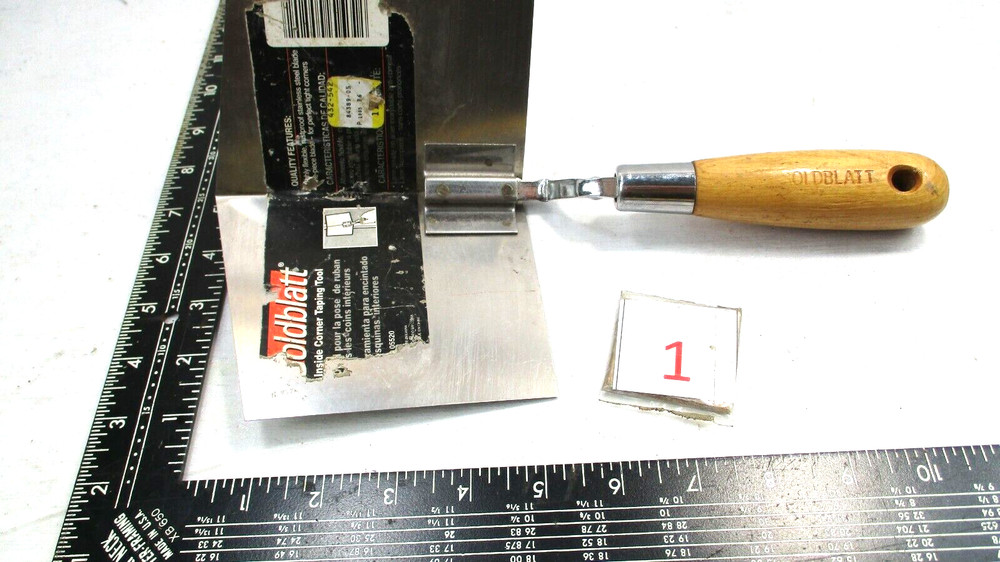 Goldblatt Contractor Grade Inside Corner Taping Tool