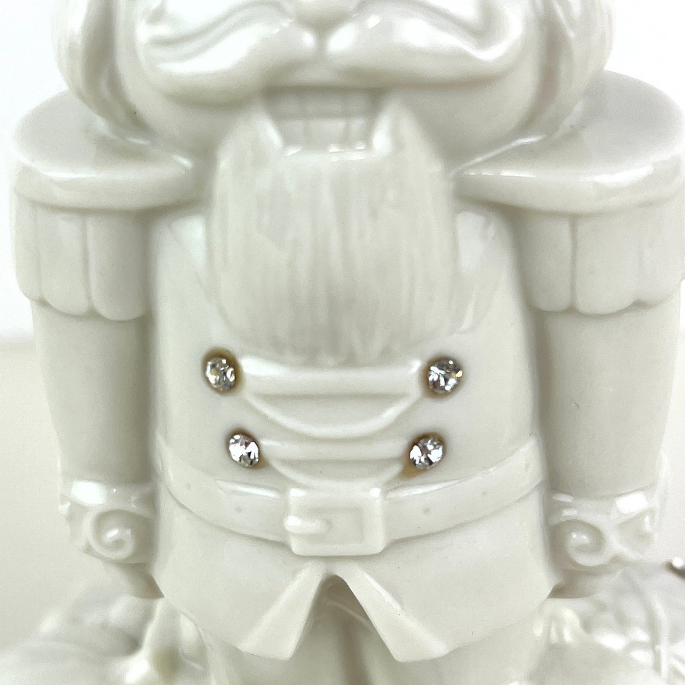 Sankyo Nutcracker Soldier Music Box Deck The Halls