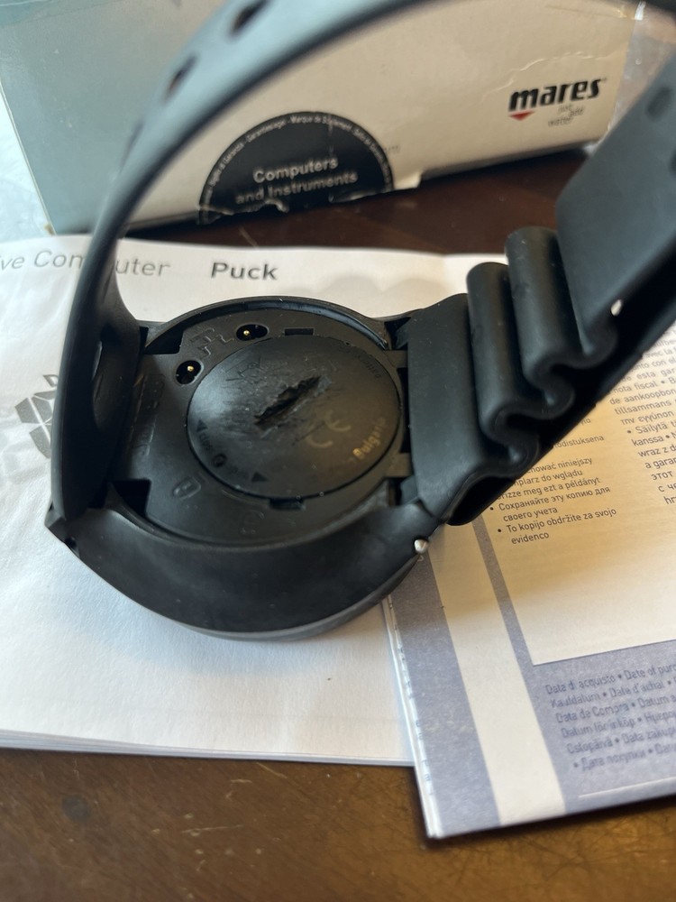 Mares Puck Dive Computer with Box Included and Instruction Manual, Model Puck