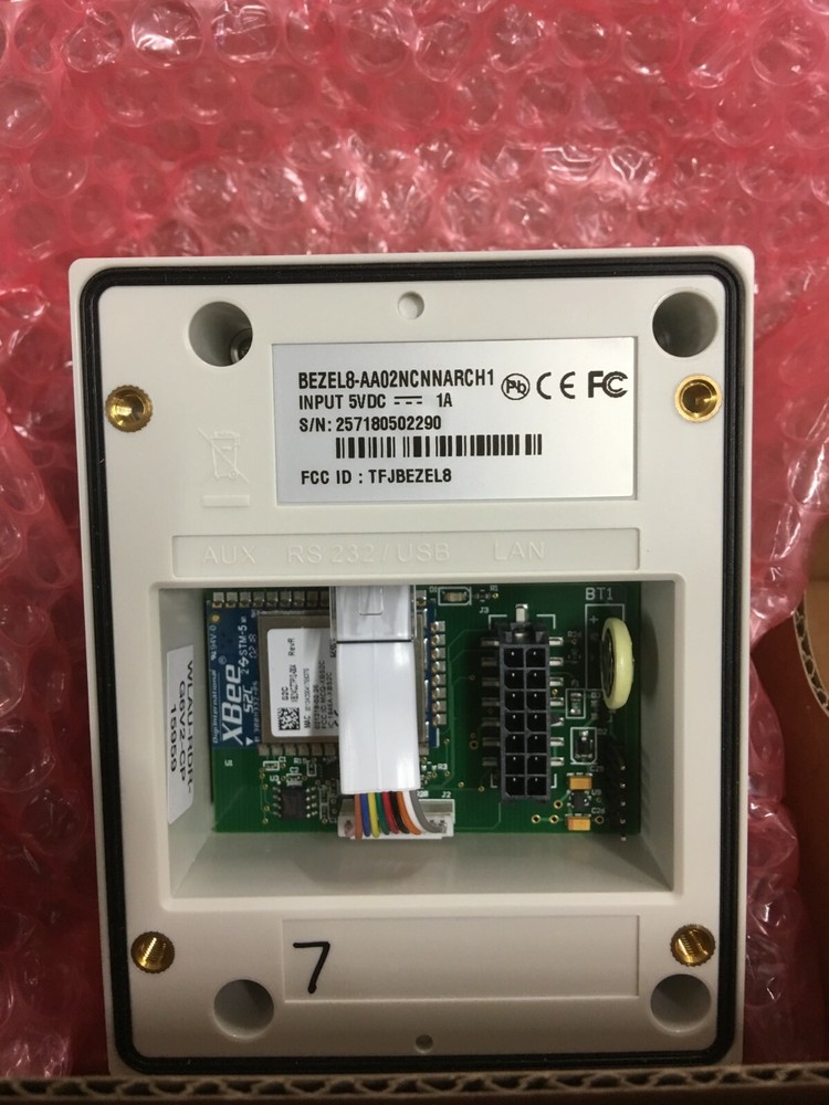 UIC BEZEL8, CREDIT CARD READER, WLAU-READER-G6V2-CP