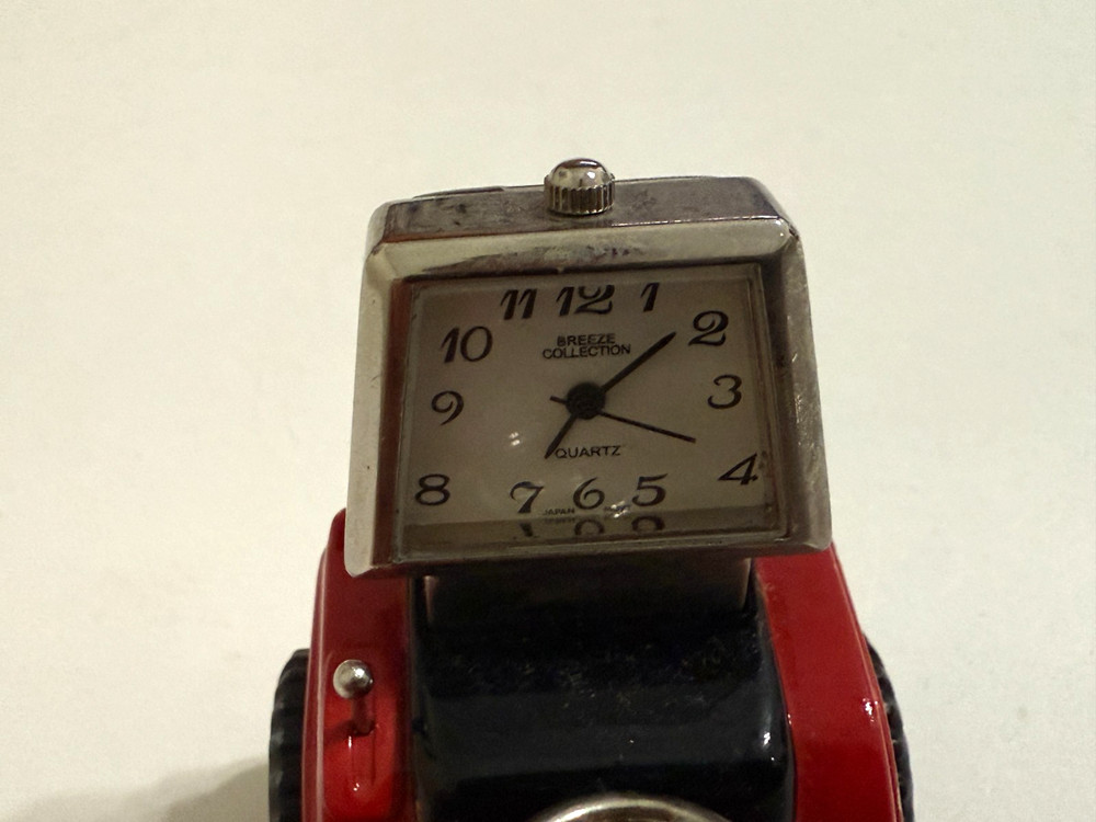 Breeze Collection Red Riding Mower Desk Clock, 2.5" long, UNTESTED