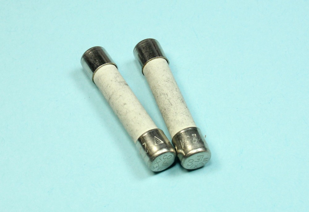 2pc NEW Standard 314 25Amp 250v Ceramic Fuse