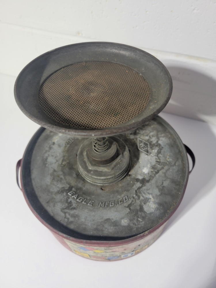 Eagle Mfg P702 Plunger Can