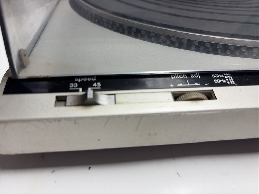 Technics SL-B200 Turntable - Untested. Free Shipping.
