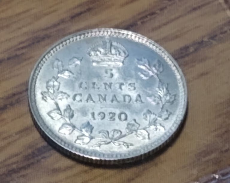 1920 canada 5 cents silver unc bu