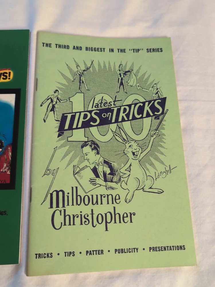2 Booklets - Tips & Gags & Tricks Leslie Thyagarajan And Melbourne Christopher