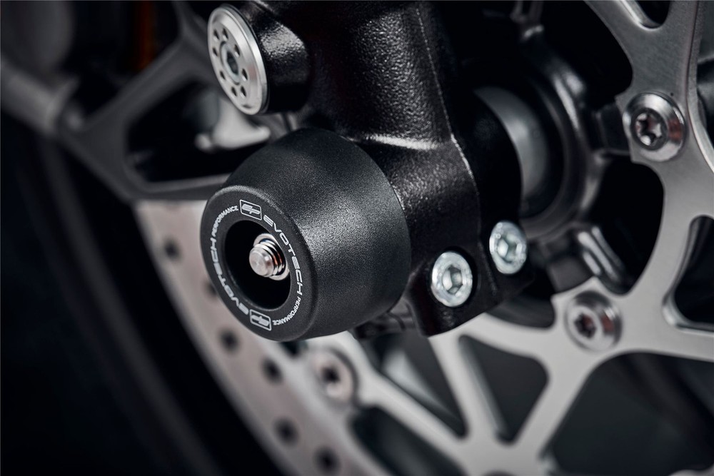 Evotech Front Spindle Bobbins - Triumph Trident 2021+