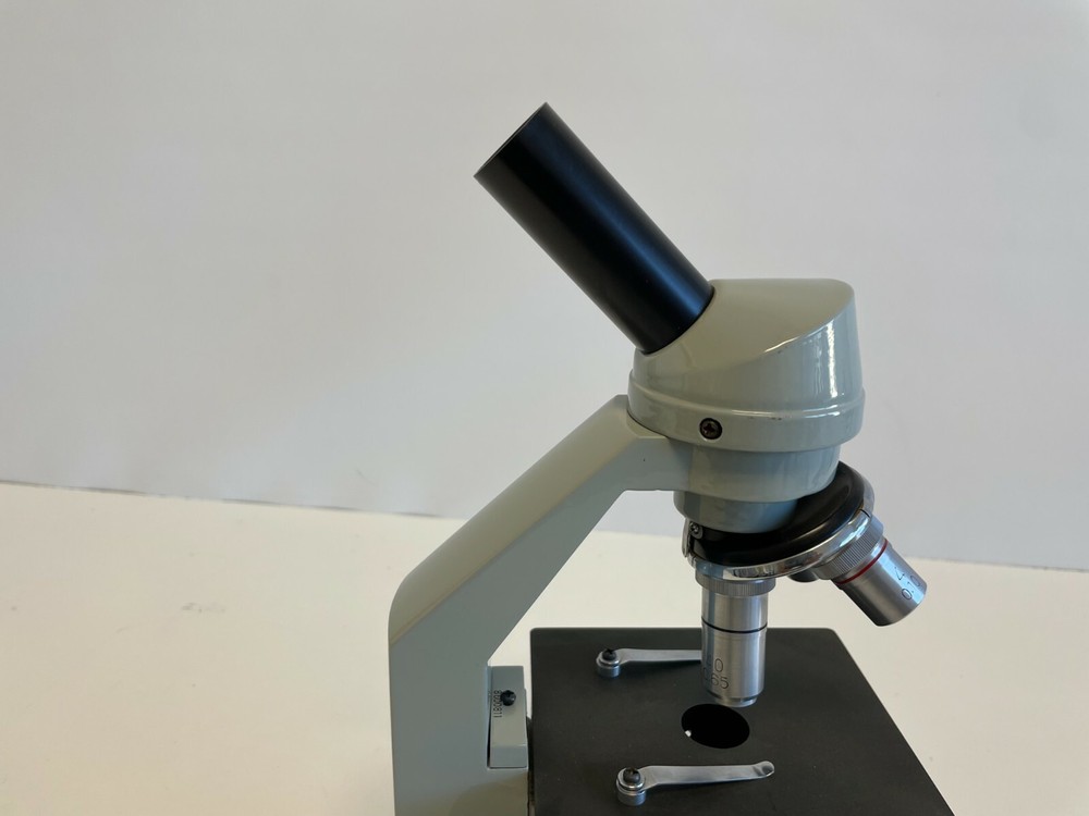 Vintage SPI 1848 Microscope w/ Objectives