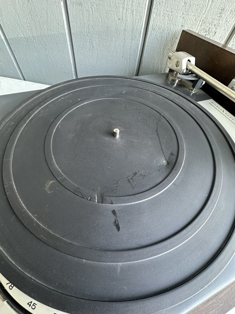 BOGEN B62 TURNTABLE (Read)