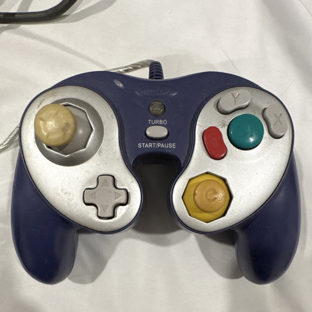 Nintendo GameCube Console DOL-101(USA) Silver NTSC-U/C with Controller