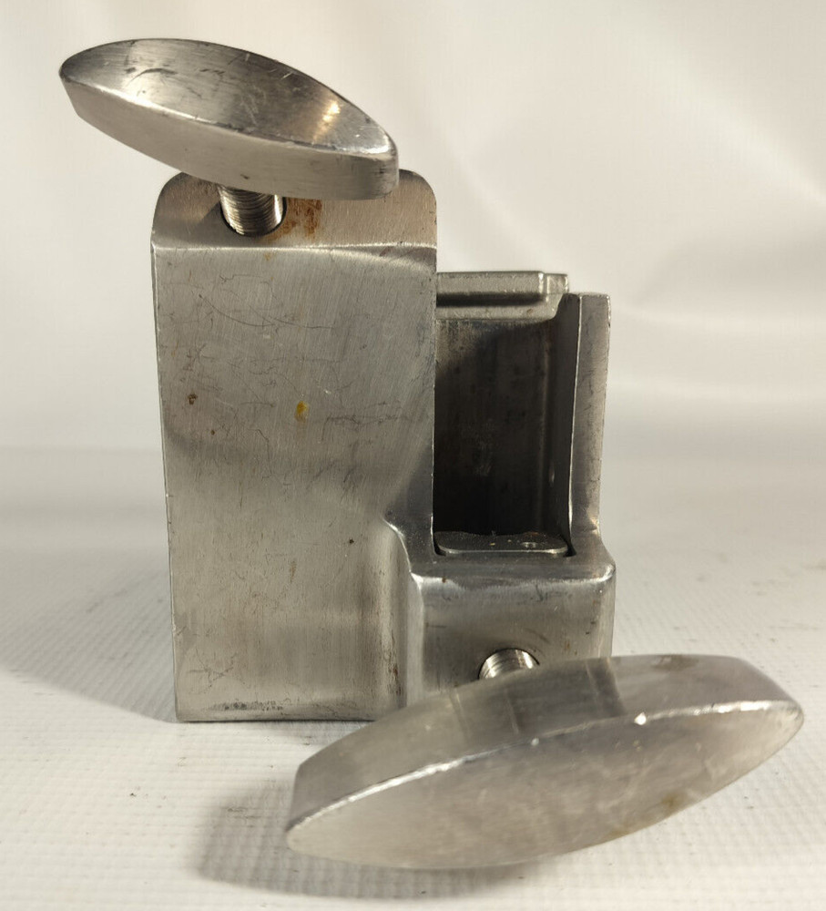 Steris Amsco OR Table/Ortho Table Accessory: Clamp/Side Fitting