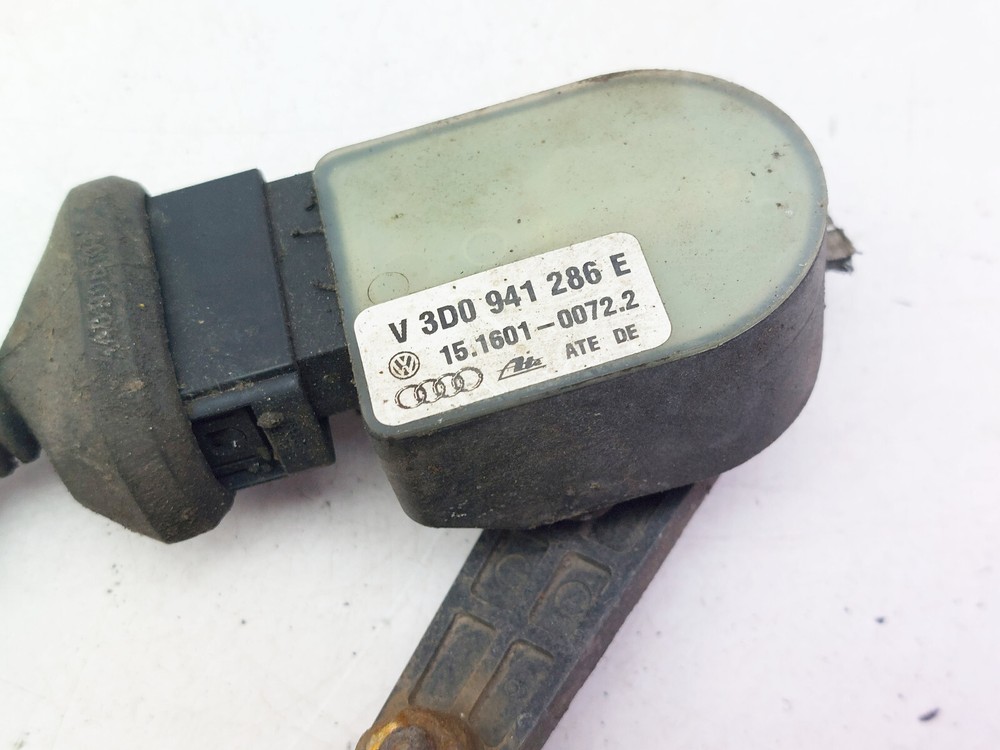 VOLKSWAGEN PHAETON HEIGHT LEVEL SENSOR 2012 3D0941286E