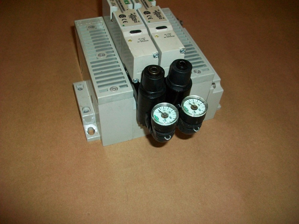 Numatics Pneumatic Valve Stack 123BAZ2MN00061 USED