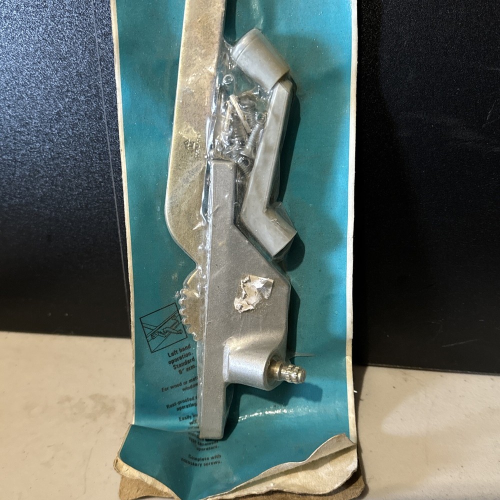 Ideal Security Hardware Casement Window Operator 9" Left Hand Operation-Silver