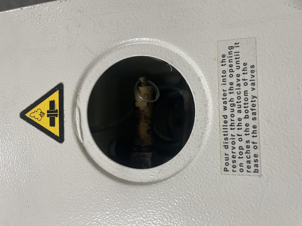 TUTTNAUER 2340E AUTOCLAVE-STEAM STERILIZER, 2007