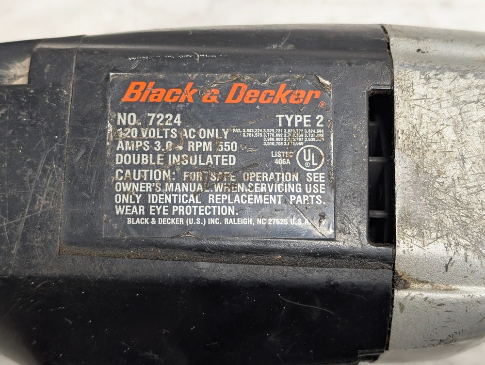 Black & Decker Corded 1/2" Single Speed Reversing Drill Model #7224 Type 2