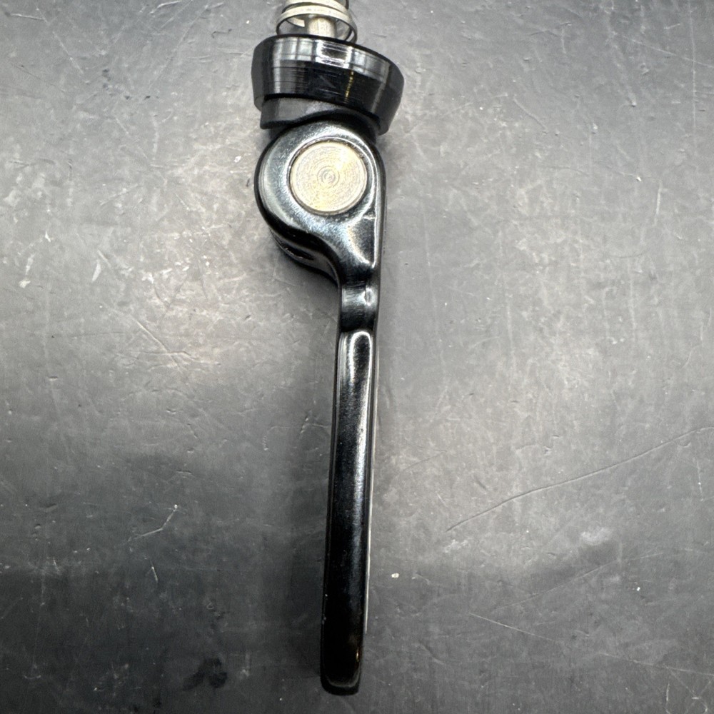 Ringlé Twister Quick Release Skewer – 100mm front