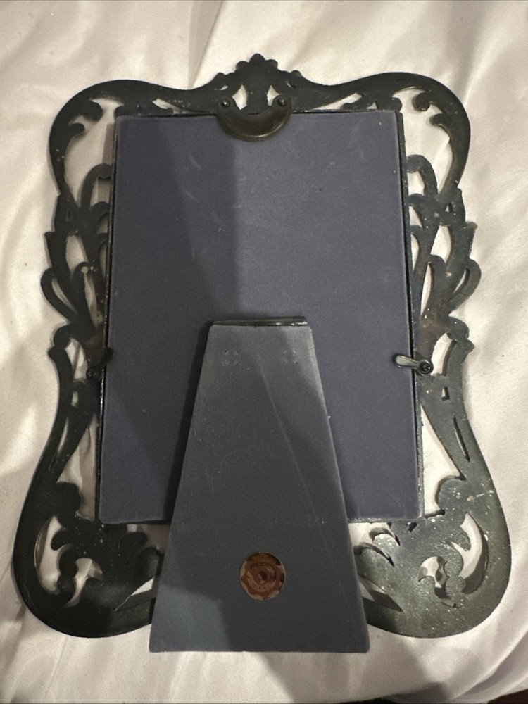 Jennifer Moore Pewter Looking Frame 5” x 7”