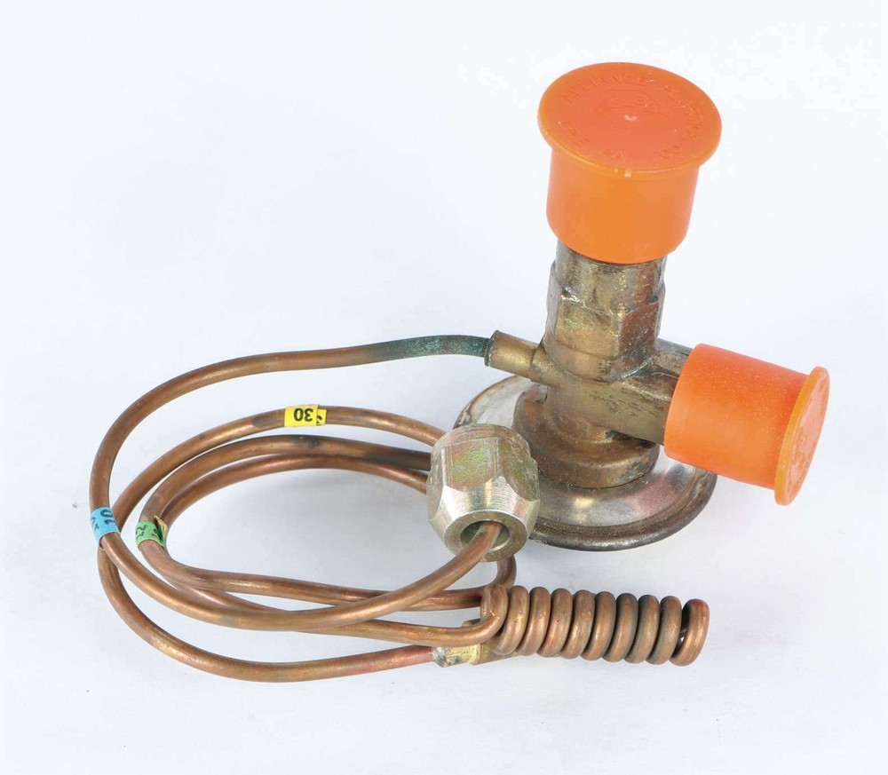 New 404073 Borg Warner Kysor Valve Assembly