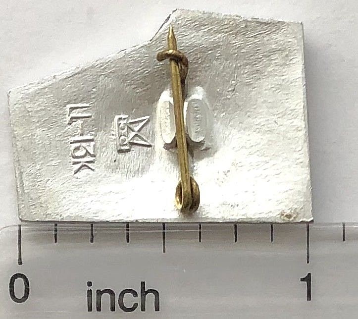 USSR SOVIET PIN BADGE. LENIN