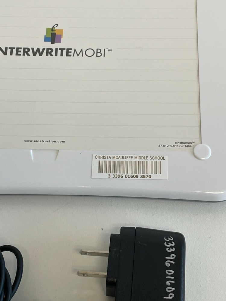 H45: Lot of 2 Mobi IP501 eInstruction Interwrite Mobi Learner Tablet