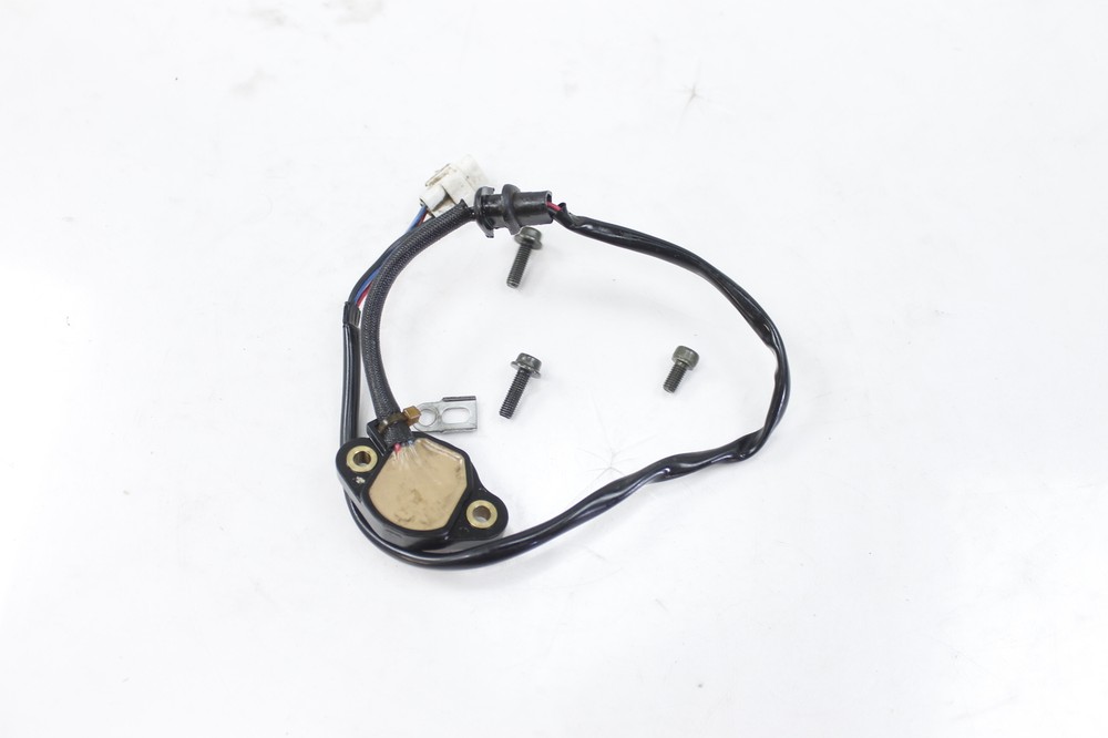 02-06 SUZUKI VSTROM 1000 NEUTRAL SWITCH SENSOR