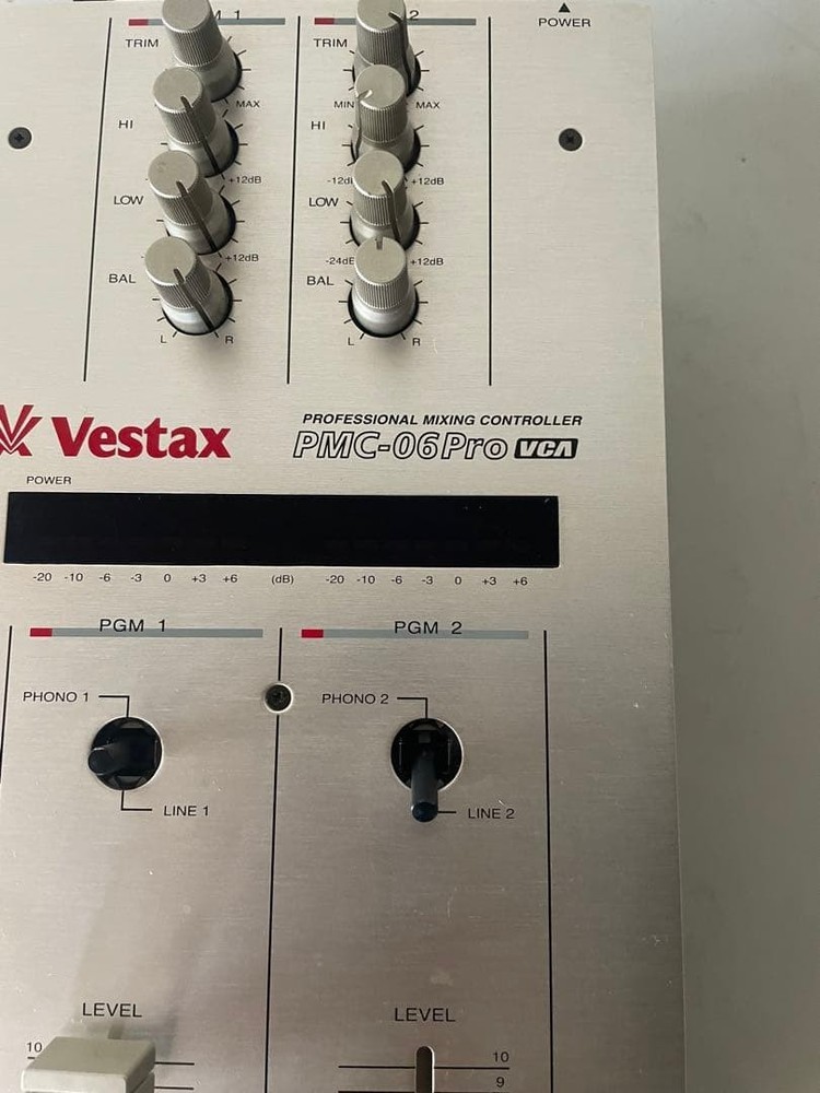 Vestax DJ Mixer PMC-06 Pro