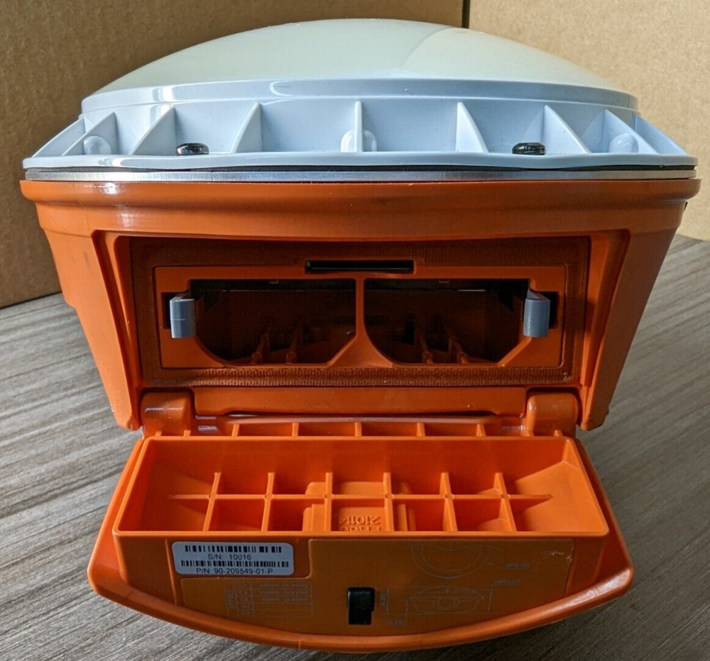 NAVCOM GPS RECEIVER - SF 3040