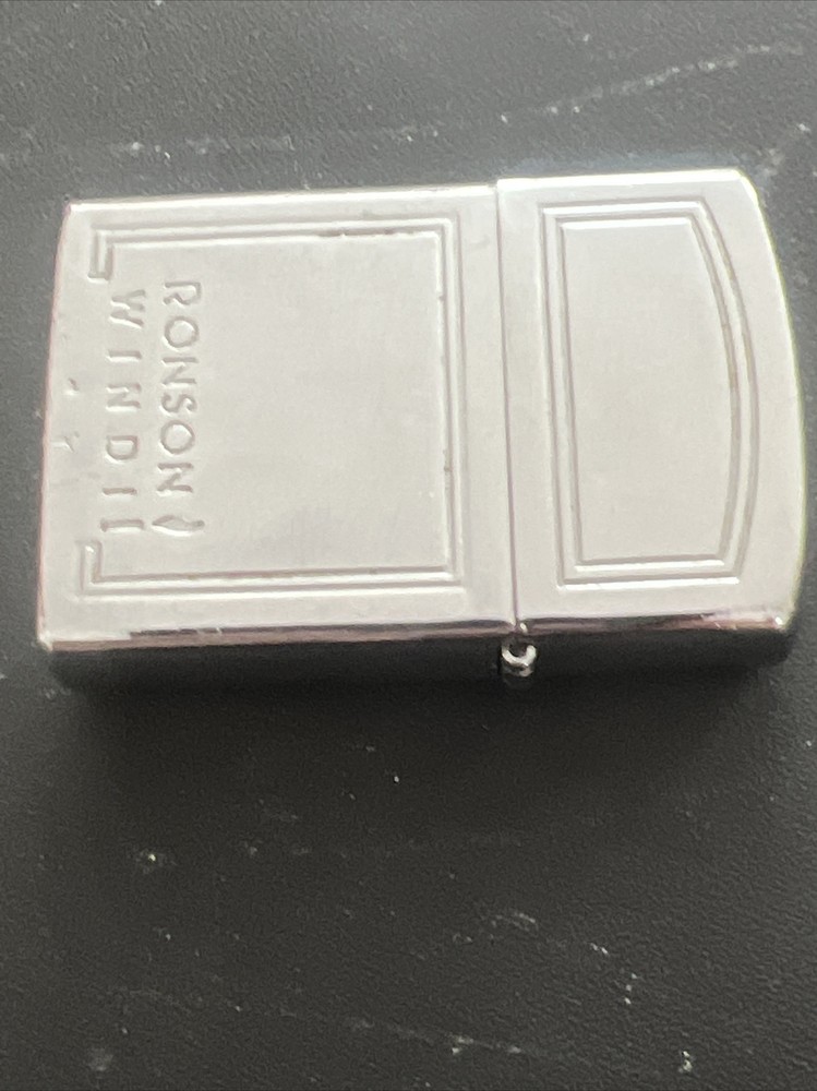 Vintage RONSON WIND II Cigarette Lighter