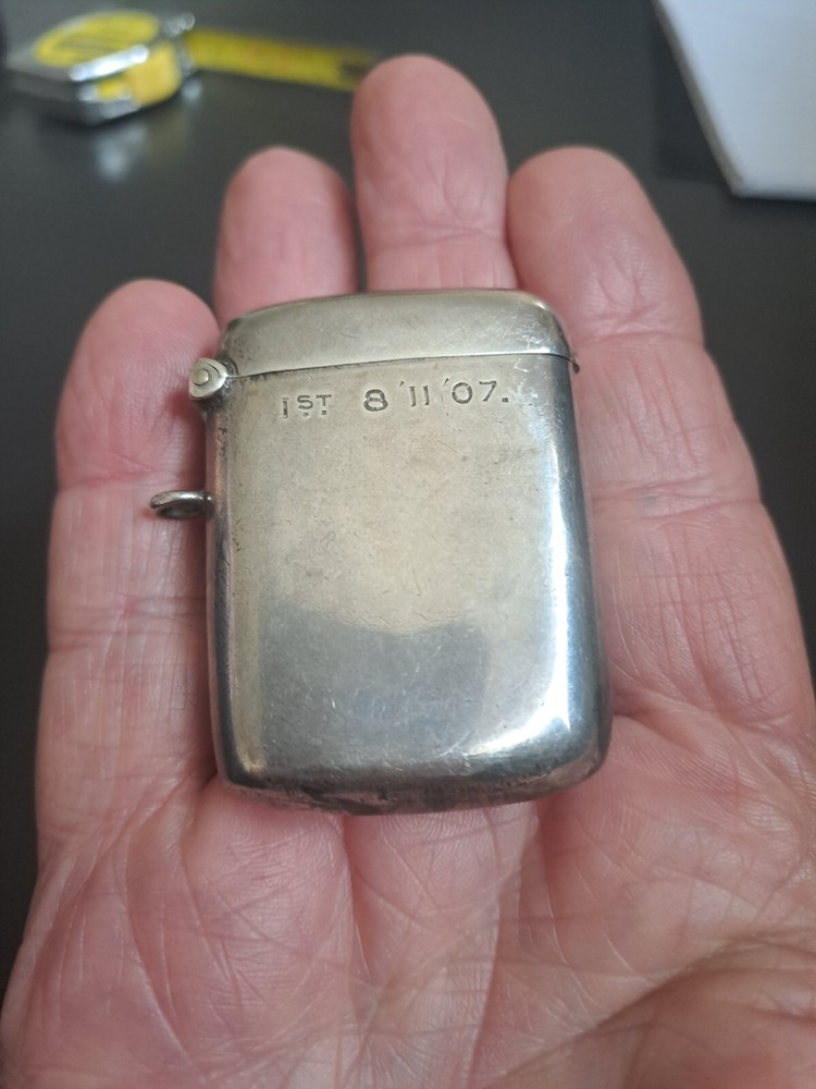 |Hallmarked Silver Antique Vesta Case Birmingham Makers W.H.H