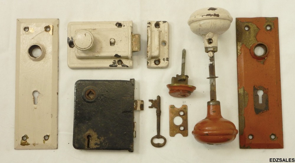 Vintage Round Door Knobs w/ Mortise Lockset Skeleton Key