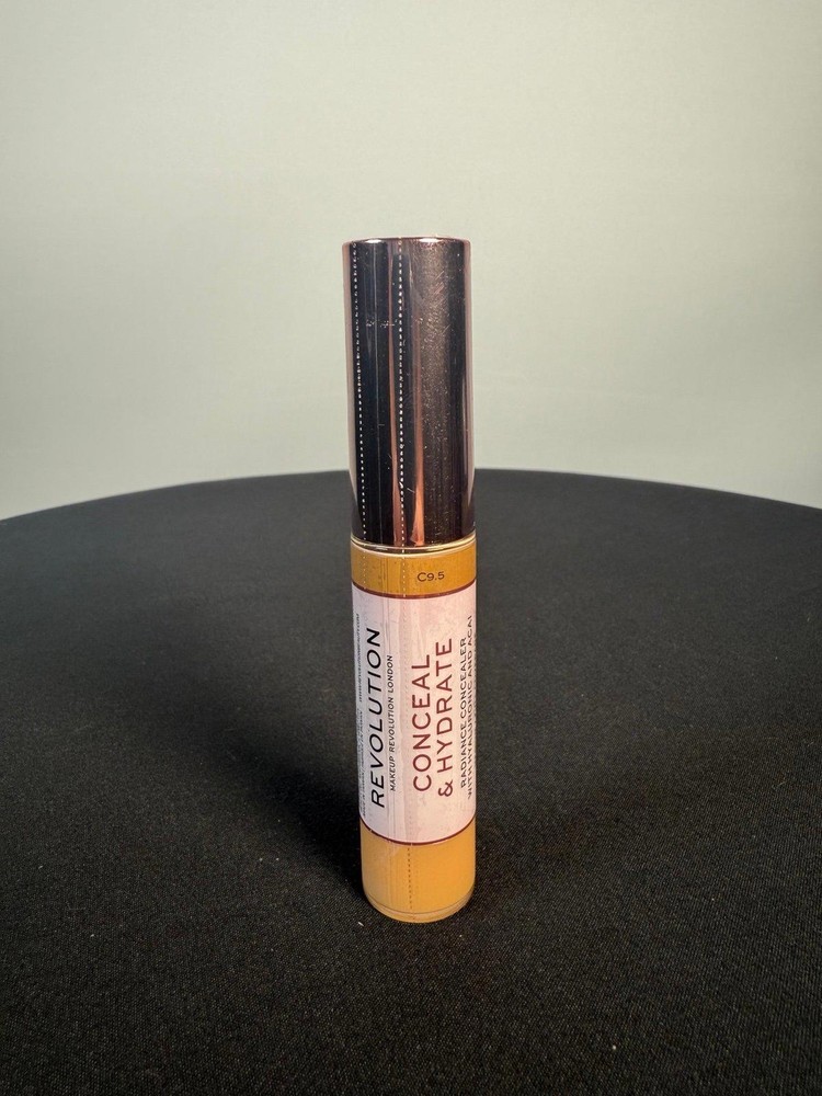 REVOLUTION CONCEAL & HYDRATE C 9.5 SEALED