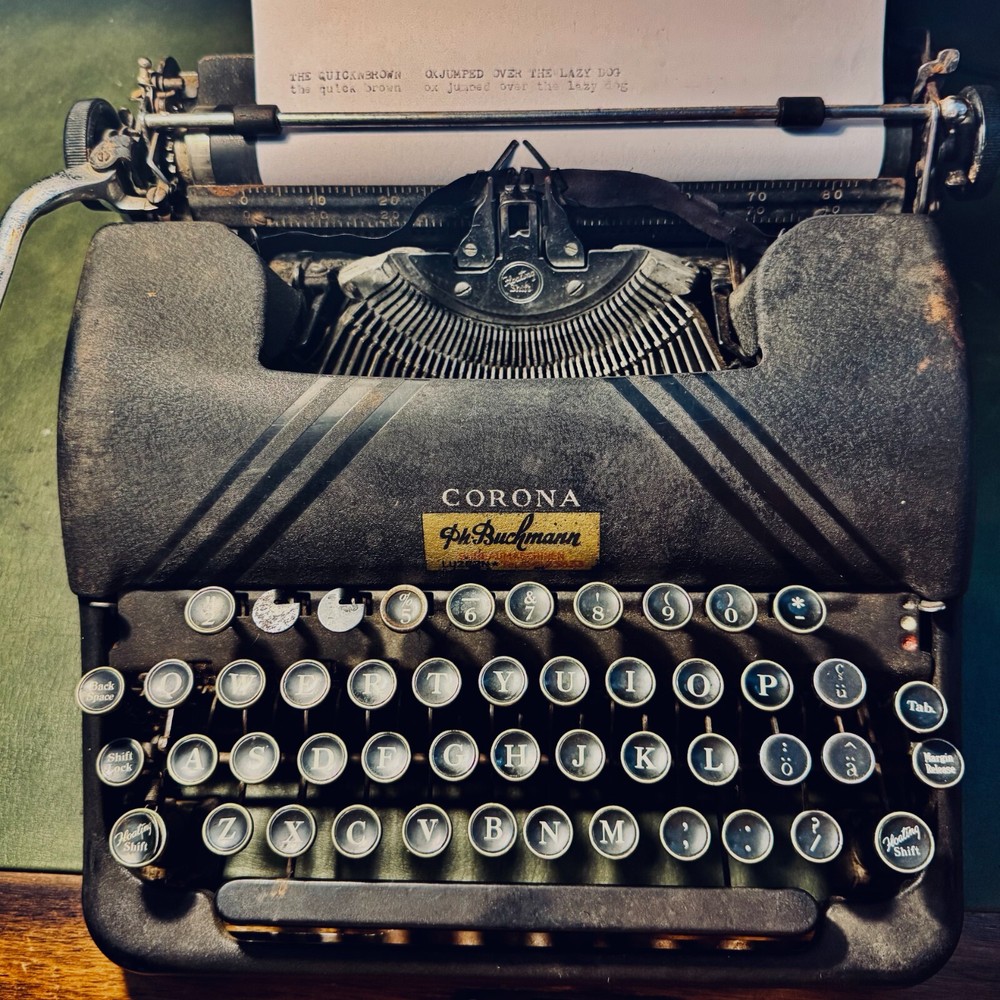 Smith-Corona 4 typewriter - partially refurbished