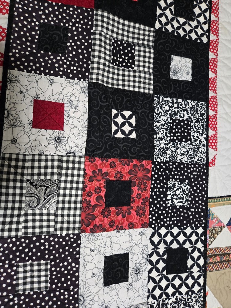 Handmade Quilted Patchwork Table Runner Black Red White Hearts 59x17"