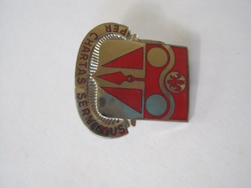 Per Chartas Servimus Pin Back Vintage