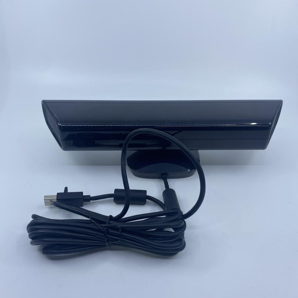 Microsoft Xbox 360 Kinect Sensor In Box w/ 6 Games Bundle