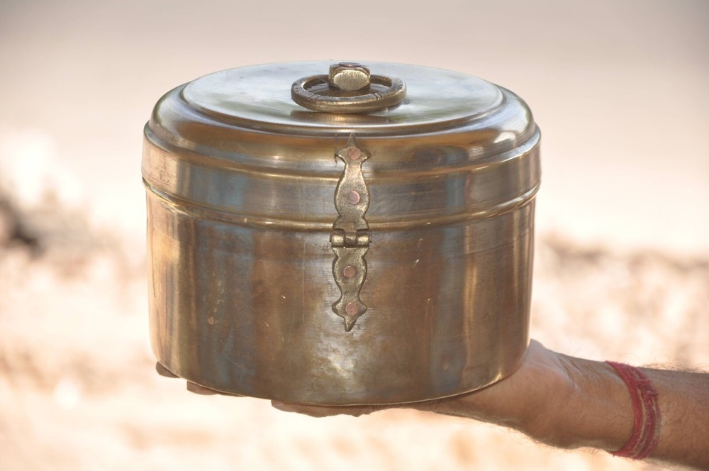 Vintage Brass Solid Handcrafted Fine Quality Bread / Chapati Box