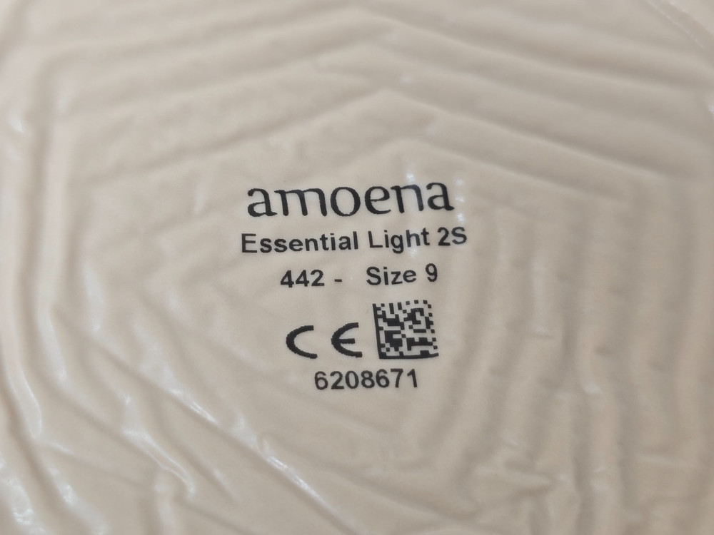 Amoena 442 Essential Light 2S Prosthesis Size 9