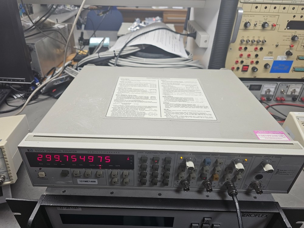 HP 5334A Universal Counter