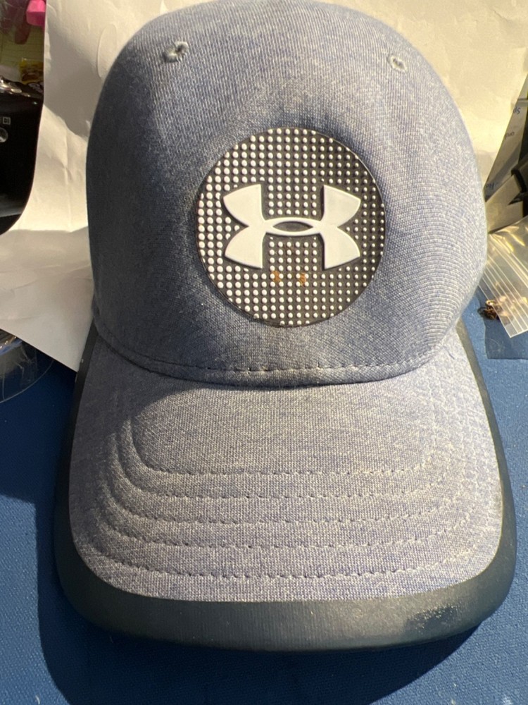 Under Armor hat blue sz7 Nwot
